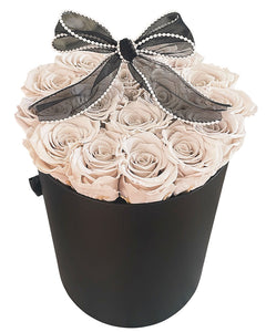 Chic Bouquet (Forever Roses)