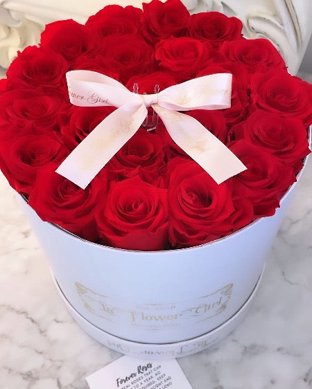 Rose Bouquet Tied With A Ribbon – Dream Box LA